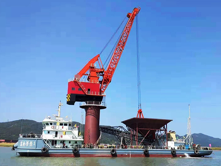 輪胎式吊機(jī)的主要特點(diǎn)